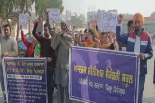 At Ferozepur teachers opened a front against their own school