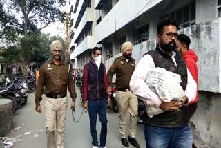 accused arrested with 8 kg of heroin in Amritsar