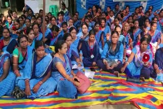 asha workers protest in malkangiri over various demands