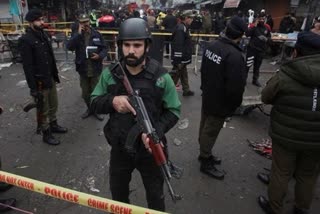 Three Pakistani policemen killed in 'terror' attack