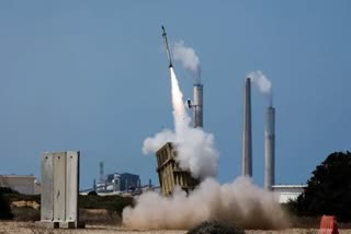 اسرائیل نے راکٹ داغنے کے جواب میں غزہ پر کیے فضائی حملے