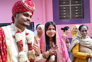 Delhi groom casts vote in MCD polls