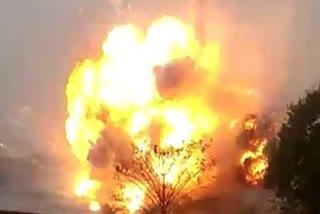 روس میں تیل کے ٹینکر میں آگ لگنے سے تین افراد ہلاک