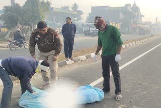 शव को कुत्ते ने नोच-नोचकर खाया