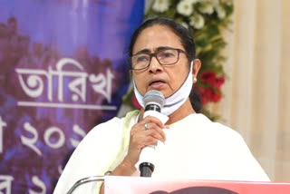 youths-raised-slogans-of-jai-shri-ram-in-front-of-mamata-banerjee-in-rajasthan