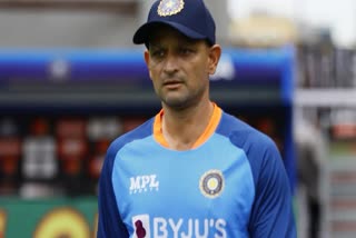 BCCI  Hrishikesh Kanitkar  Hrishikesh Batting Coach India Senior Women  Ramesh Powar to join NCA  ऋषिकेश कानितकर  भारतीय क्रिकेट बोर्ड  बीसीसीआई  भारतीय महिला टीम के बल्लेबाजी कोच बनाए गए ऋषिकेश