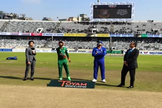 Bangladesh vs India  ind vs ban  ind vs ban 2nd ODI toss report  Rohit Sharma  രോഹിത് ശര്‍മ  ഇന്ത്യ vs ബംഗ്ലാദേശ്  ലിറ്റണ്‍ ദാസ്  Litton Das  ലിറ്റണ്‍ ദാസ്