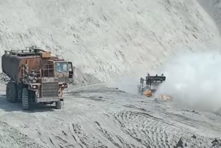 Fire broke out in dozer of SECL Kusmunda mine