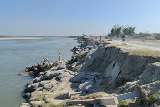 Highway in Kalgachia on verge of being decimated by erosion