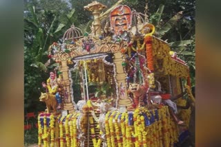 Sabarimala  Swami Ayyappan  Thanka anki  Thanka anki procession  Mandala pooja  സ്വാമി  തങ്ക അങ്കി  ഘോഷയാത്ര  ഡിസംബര്‍  മണ്ഡലപൂജ  സ്വാമി അയ്യപ്പന്  രഥഘോഷയാത്ര  പത്തനംതിട്ട  ശബരിമല