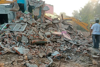 Action against drug smuggler in Faridabad demolition of 2 storey illegal building