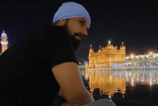 Randeep Hooda apologized to Guru Granth Sahib