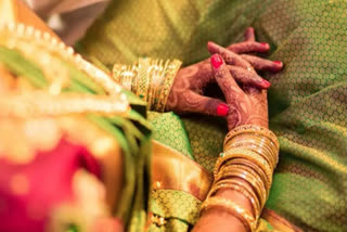 Bride falls into water-filled quarry