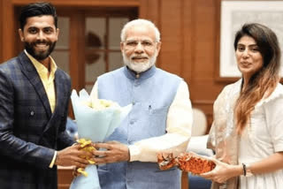 Rivaba Ravindrasinh Jadeja,Rivaba Jadeja wins Jamnagar North seat,Rivaba wife of Ravindra Jadeja,gujarat assembly election 2022,assembly election 2022,gujarat assembly election result,ರಿವಾಬಾಗೆ ಭರ್ಜರಿ ಗೆಲುವು,ಗುಜರಾತ್ ಚುನಾವಣೆ,ಗುಜರಾತ್ ಚುನಾವಣಾ ಫಲಿತಾಂಶ,ಗೆದ್ದ ಬಿಜೆಪಿ ಅಭ್ಯರ್ಥಿಗಳು,ಜಾಮ್‌ನಗರ ಉತ್ತರ ಕ್ಷೇತ್ರ,ರಿವಾಬಾ ಜಡೇಜಾ ರಾಜಕೀಯ ಪ್ರವೇಶ,ರಿವಾಬಾ ಜಡೇಜಾ