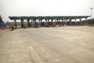 Toll collection despite incomplete highway work