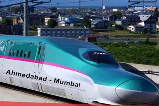 Mumbai  Mumbai High Court  bullet train project  National High Speed Rail Corporation  മഹാരാഷ്‌ട്ര  ബുള്ളറ്റ് ട്രെയിന്‍  ട്രെയിന്‍  കണ്ടൽമരങ്ങൾ  വെട്ടിമാറ്റാൻ  അനുമതി  ഹൈക്കോടതി  ഹര്‍ജി  കോടതി