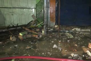 blast in Bada Bazar area in Nizamabad Telangana 1 person injuredEtv Bharat