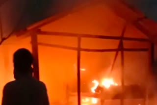 Massive fire breaks out in Kalgachia Kharballi