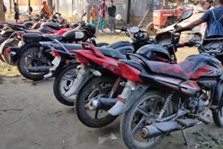 Smuggled motorcycle seized in Bilashipara