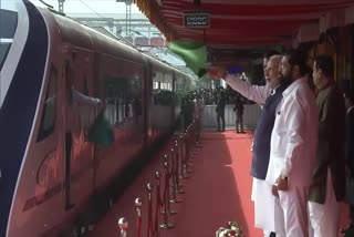 PM Modi flags off Vande Bharat train