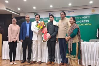 international-writer-vijender-singh-solanki-received-national-human-rights-award-in-new-delhi