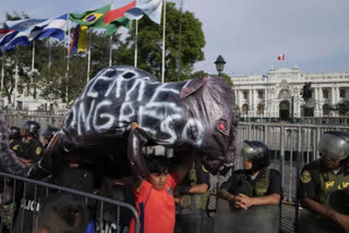Protests over Peru's political crisis