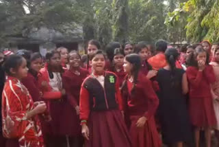 Kasturba school girls uproar not getting water