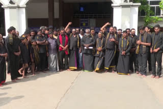 Ayyappa devotees