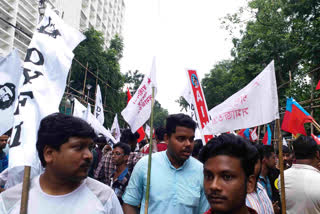 students-protest-after-maulana-azad-national-fellowship-discontinued