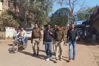 shivpuri police took out procession