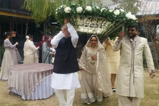 Mumbai couple ties knot in Jammu and Kashmir's Pahalgam