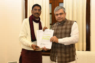 MP Sanjay Seth met Minister Ashwani Vaishnav