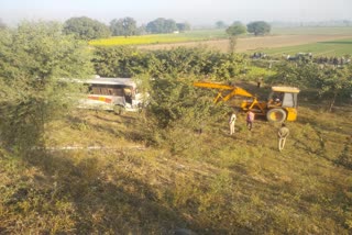 6-killed-and-21-injured-after-bus-full-of-passengers-fell-into-gorge-in-uttarpradesh