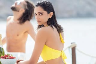 Deepika Padukone hot look