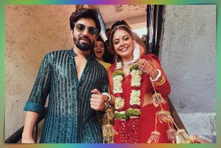 Devoleena Bhattacharjee flaunts her engagement ring with beau Vishal Singh