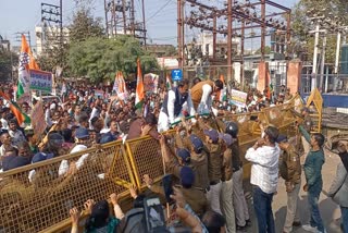 jabalpur Villagers Congress take out protest rally