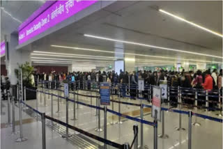 Parliamentary panel grills Delhi airport officials over congestion