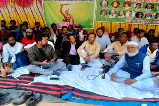 Jharkhand agitators protest in Chaibasa