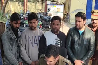 Greater Noida police arrested car thieves