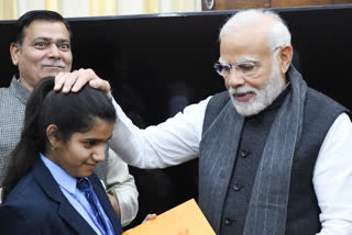 shamli daughter diya namdev cbse topper felicitated by pm modi in delhi