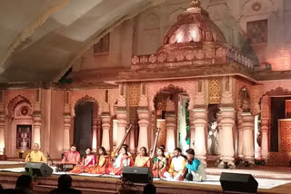 gwalior tansen stage theme on chennakeshava temple