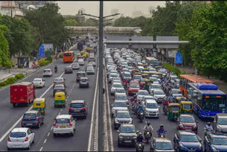 TRAFFIC DIVERSION IN DELHI