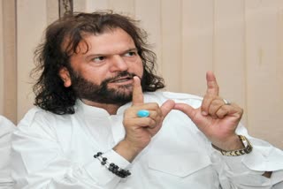 Hans Raj Hans reached Gwalior