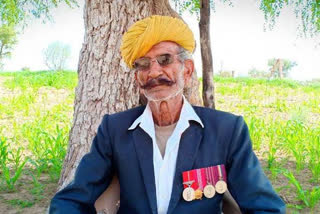 BSF veteran and hero of 71's "battel of Longewala" Bhairon Singh Rathore dies at 81