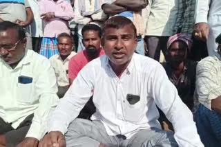 Farmers dharna