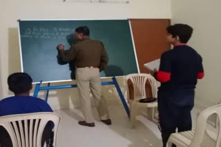 umaria sp teaching children