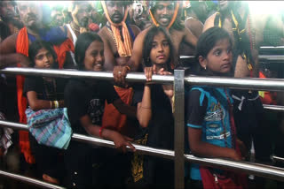 separate queue for women and children sabarimala  sabarimala  sabarimala pilgrimage  sabarimala devotees  sabarimala pilgrims  sabarimala pathanamthitta  ശബരിമല  ശബരിമല സന്നിധാനം  ശബരിമല സന്നിധാനത്ത് പ്രത്യേക ക്യൂ  പ്രത്യേക ക്യൂ സംവിധാനം ശബരിമല  സ്‌ത്രീകൾക്ക് പ്രത്യേക ക്യൂ ശബരിമല  ശബരിമലയിൽ പ്രത്യേക ക്യൂ  സ്‌ത്രീകൾക്കും കുട്ടികൾക്കും പ്രത്യേക ക്യൂ  നടപ്പന്തൽ  പ്രത്യേക ക്യൂ സംവിധാനം