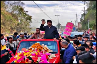 Mukesh Agnihotri Grand Welcome in UNA