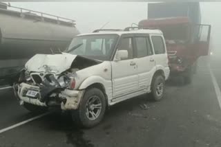 fierce collision of 4 vehicles near the town Beas