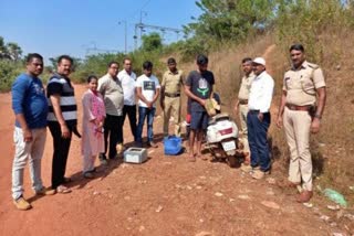 Arrest of three who were selling ganja in kumta